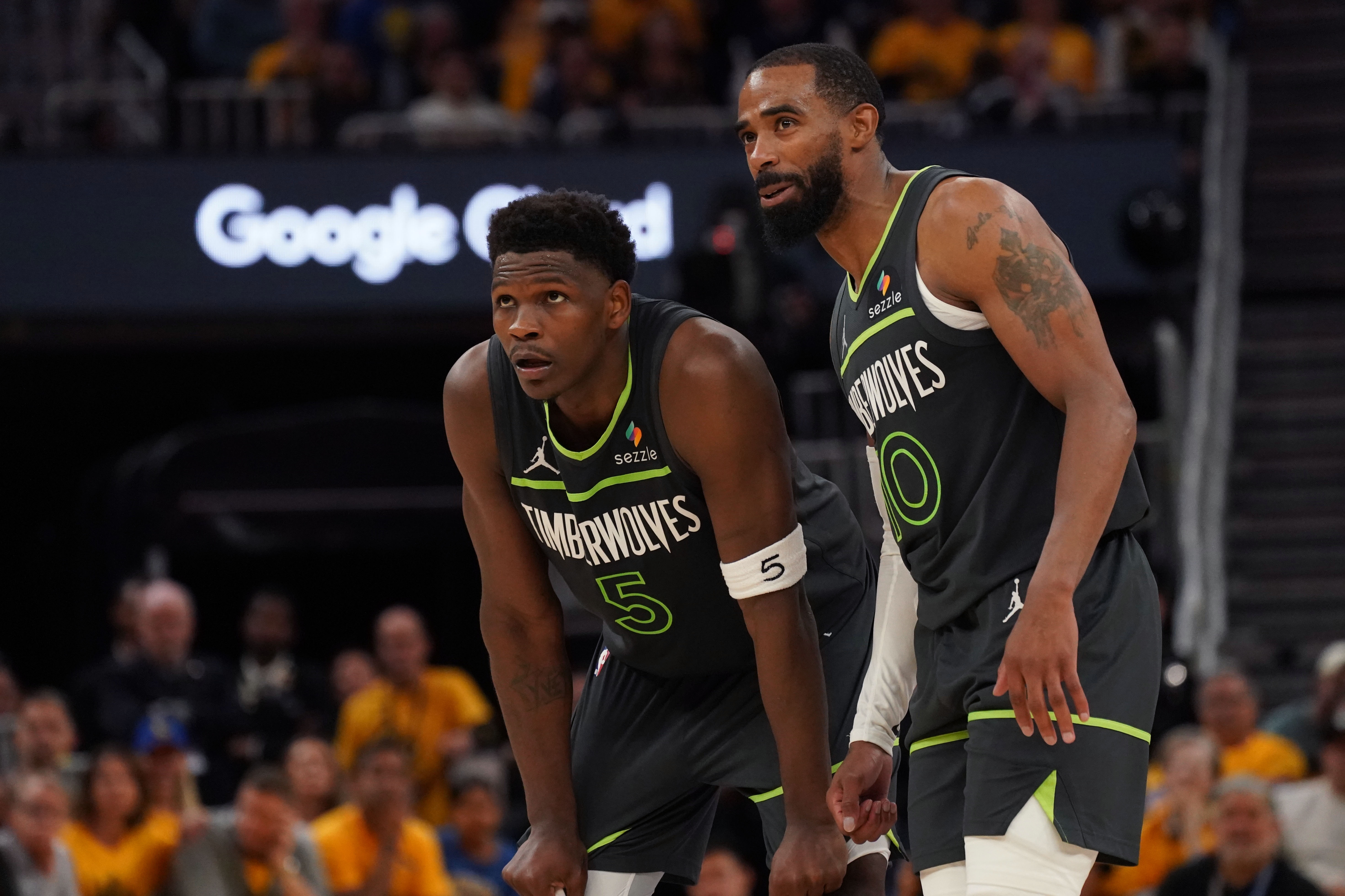 NBA季后赛关键时刻走向成谜，里尔刷新队史纪录，压力陡增，高层口径保持一致的简单介绍-LOL联盟竞猜