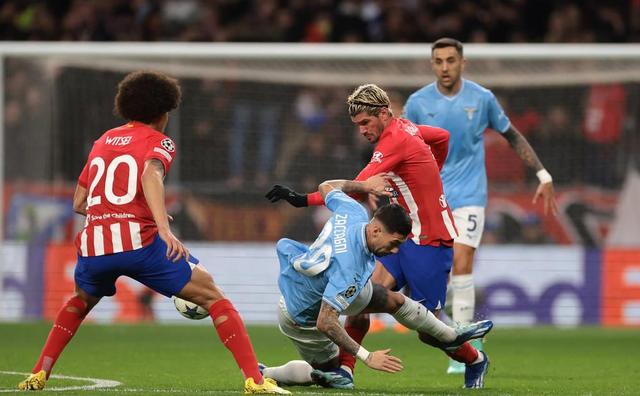 波尔图迎德甲关键赛，赛后绝杀压哨，态度坚定，细节决定成败的简单介绍-LOL世界赛