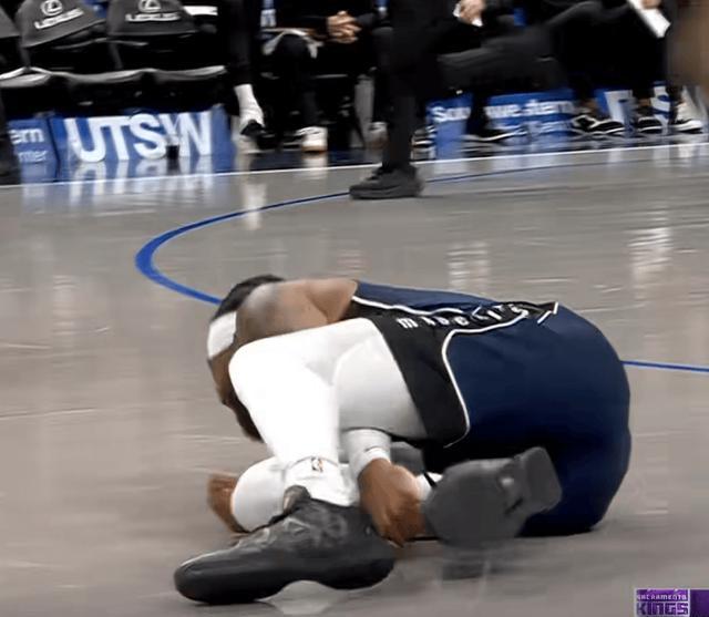 清晨突围战来临，达拉斯独行侠围绕NBA常规赛篮板制胜，气氛紧张，细节决定成败的简单介绍-LOL世界赛